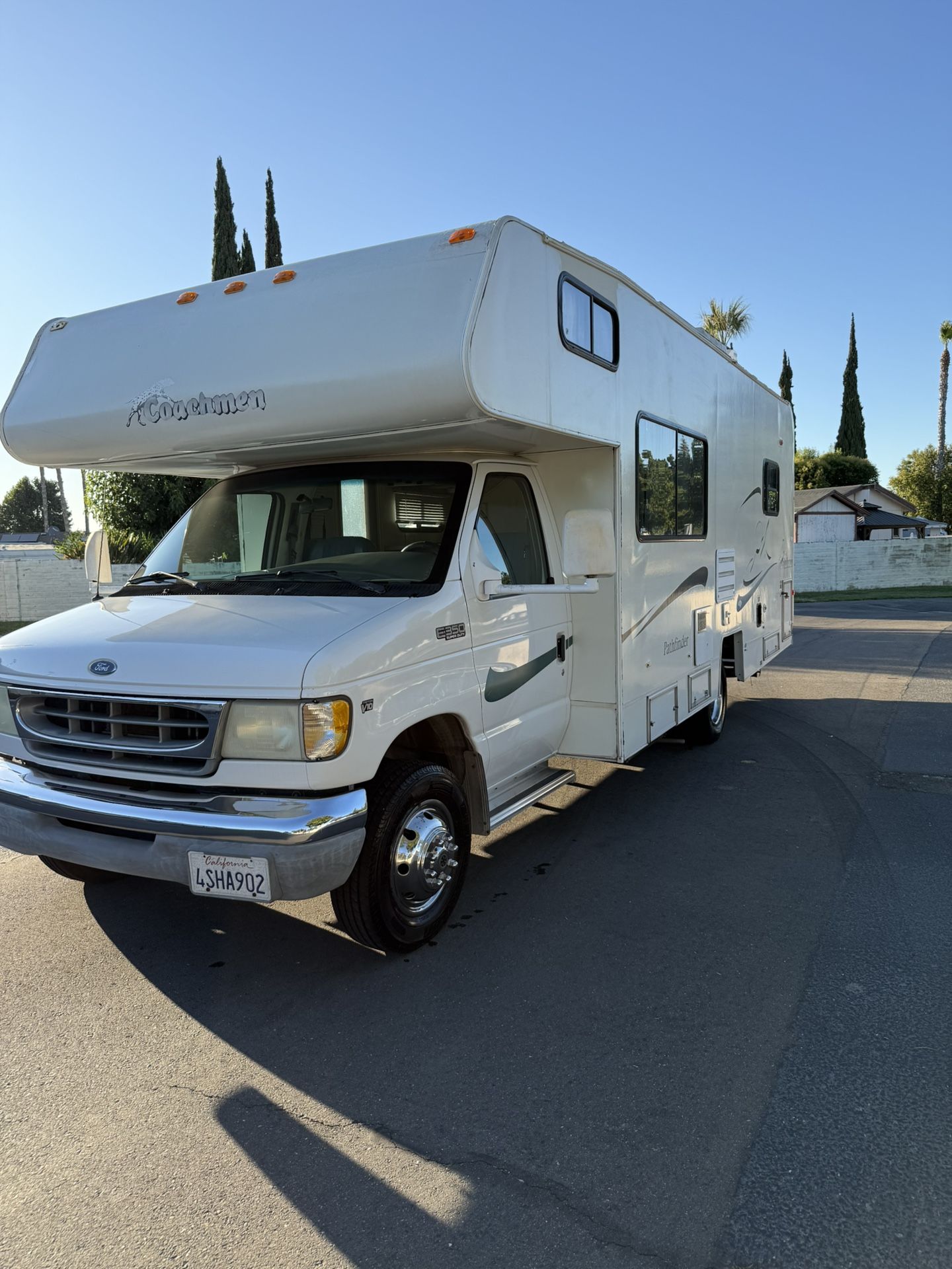 2001 Class C RV