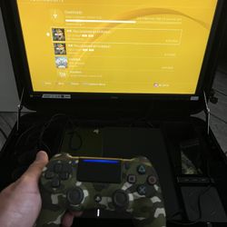 Portable case Screen Poga With Ps4 Included
