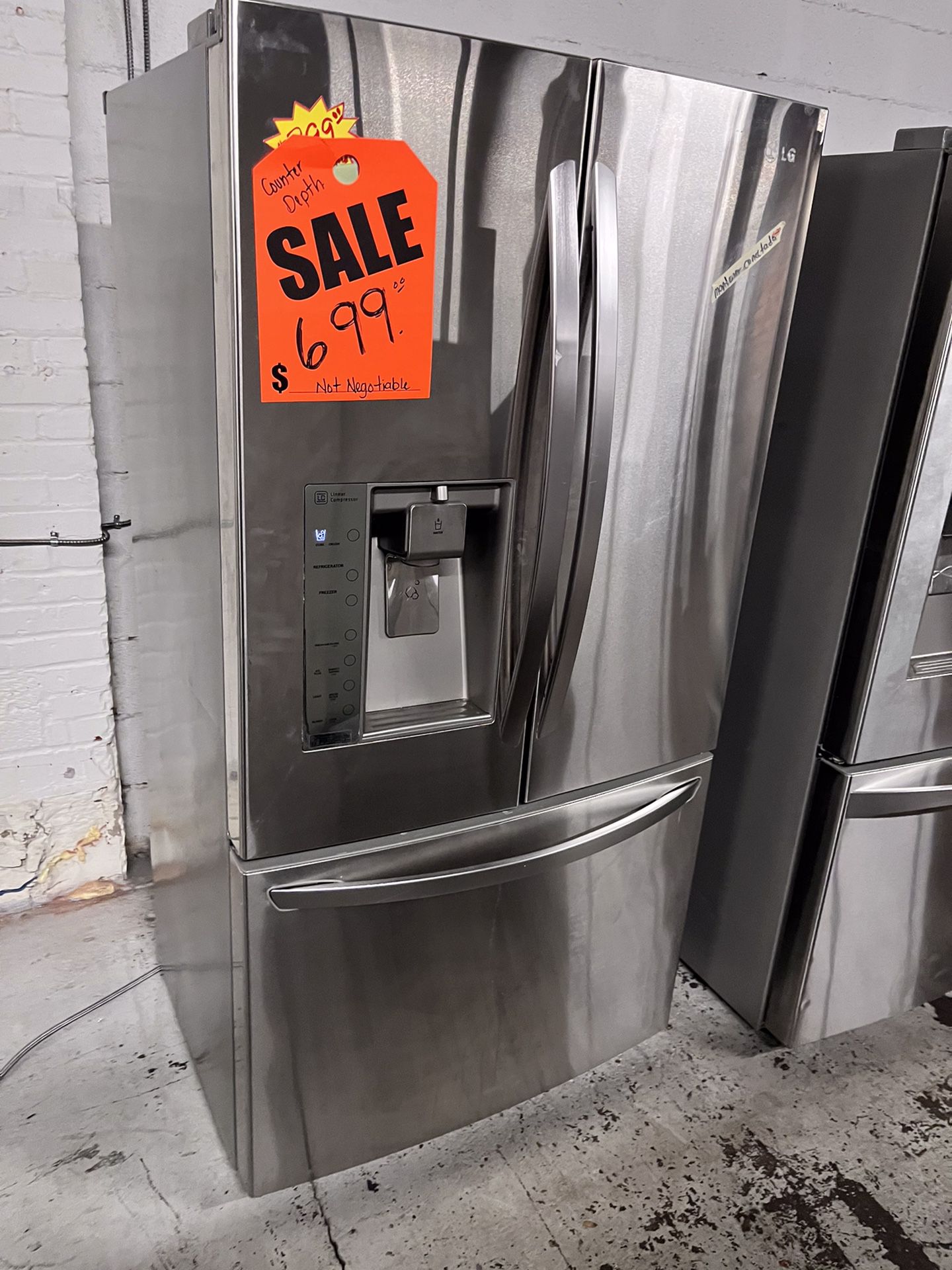 Sale‼️36” French Door Freezer Fridge in excellent condition with 4 Months Warranty 