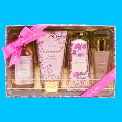 NWT Tahari Spa Gift Set Women Lavender Lotion Wash Scrub Bath & Body 
