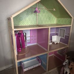 Big Dollhouse For 12 Inch Dolls 
