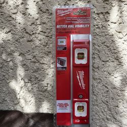 Milwaukee 9 inches Torpedo Level With Lighted Vials
