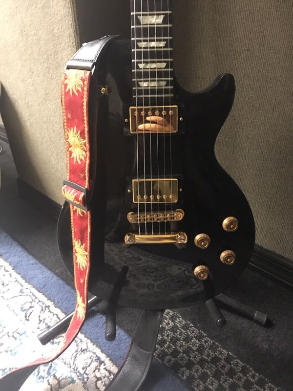 1991 Gibson les Paul studio electric guitar