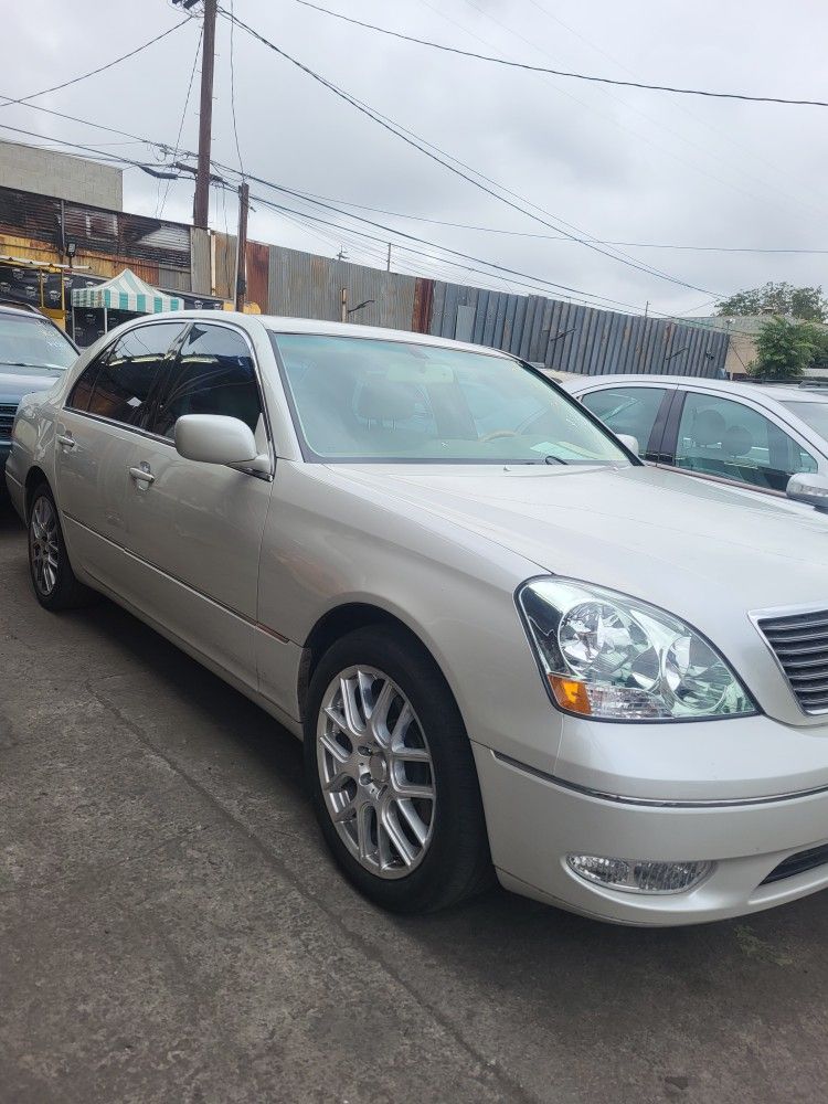 2003 Lexus LS 430