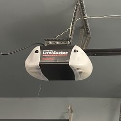 LiftMaster Garage Door Opener