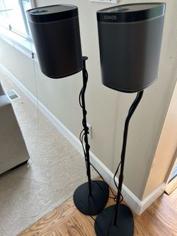 Pair of Sonos Play:1 Speakers + Sanus Stands