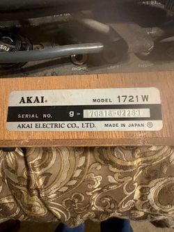 Akai 1721W Reel-to-Reel Tape Recorder