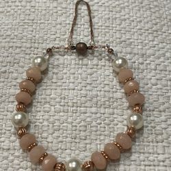 ❤️ Faceted Peach Coral And Shell Pearl Bracelet ❤️