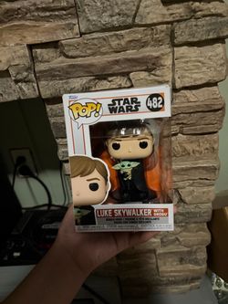Funko  "Luke Skywalker with Grogu"