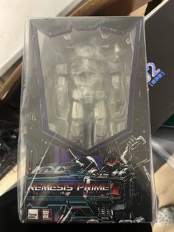 Transformers Nemesis Prime MDLX Three Zero
