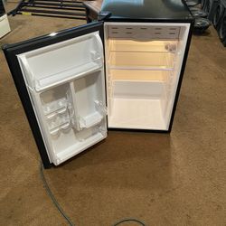 Small refrigerator
