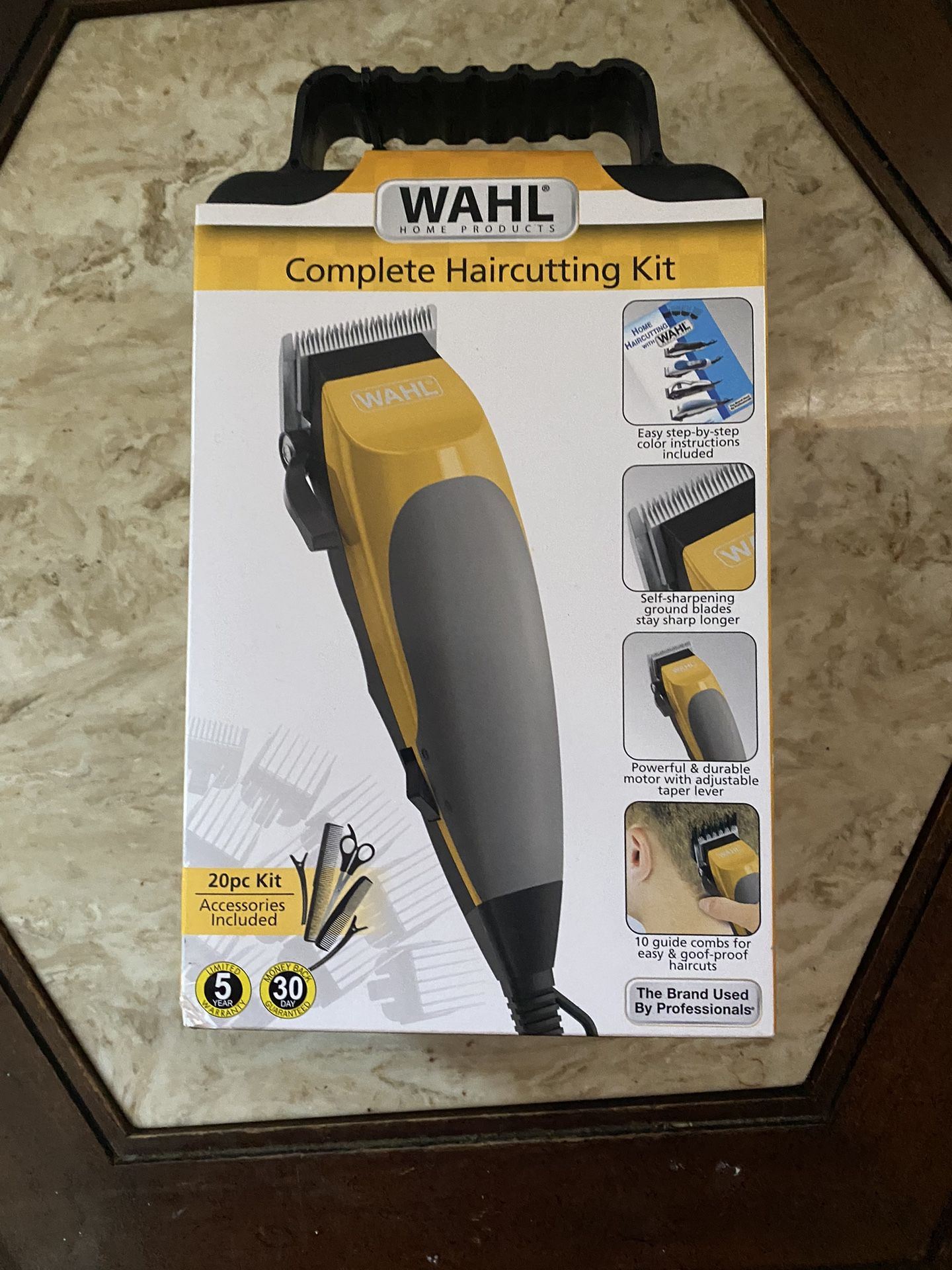 WAHL 20-Pieces Complete Home Haircutting Kit ~ Precision Ground Blade Clipper (Brand New In Box!)
