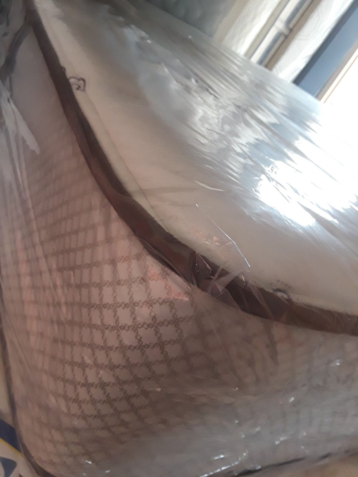 Cal King Stearns and Foster set $299.99 Free delivery