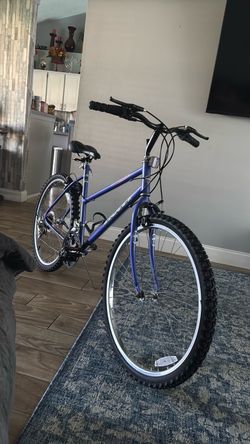 Huffy 26’ woman’s Bike