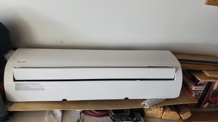 Hvac Mini Split Heat And AC UNIT..New Open Box