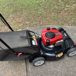 Troy Bilt.  TB410XP  6.25 / 150cc. Self Propelled Lawn Mower 