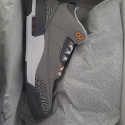 Jordan Retro 3 Size 10.5 New