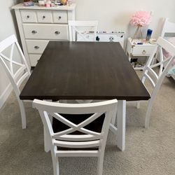 Dinning table with chairs