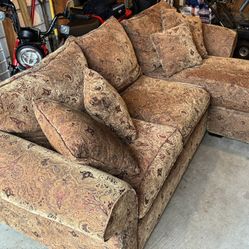 Couch-sectional Cloth-Brown w/pattern