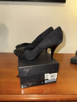 Giuseppe Zanotti Black Suede/leather Heel