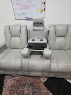 Son dos sofa gris