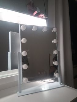 Vanity Mirror 