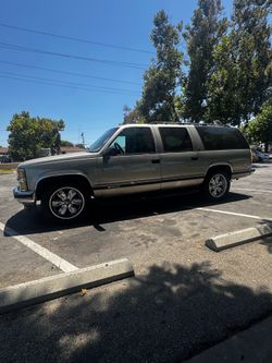 1999 Chevrolet Suburban