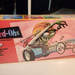 TESTORS Weird-Ohs Digger Model Kit 1993's Model Kit hard to find Rare