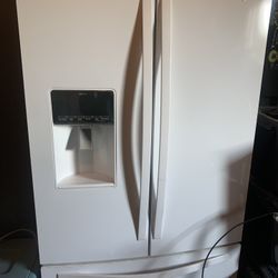 Whirlpool Bottom Freezer Fridge 