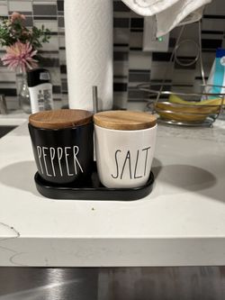 Salt And Pepper Glassware