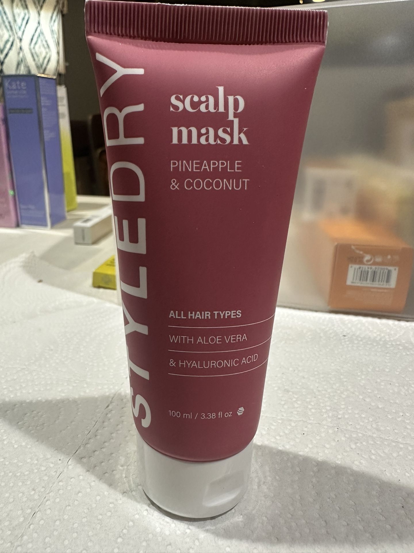 Style Dry Scalp Mask Pineapple & Coconut