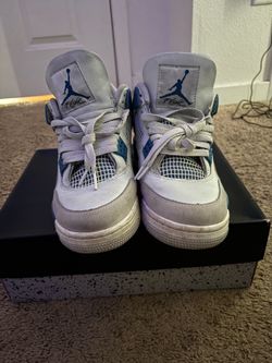Jordan 4 military blues