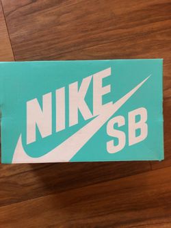 Nike SB shoes brand new