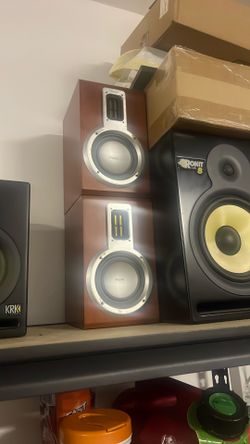Philips Studio Speakers 5”