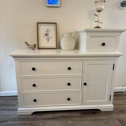 Pottery Barn Kids Larkin Hi Lo Changing Table Dresser – White Nursery Dresser