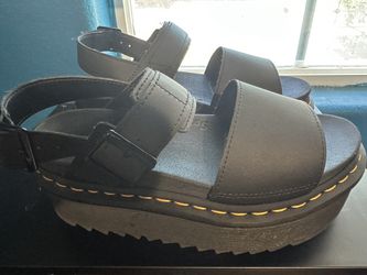 Dr. Marten Platform Sandals Ladies’ Size 8