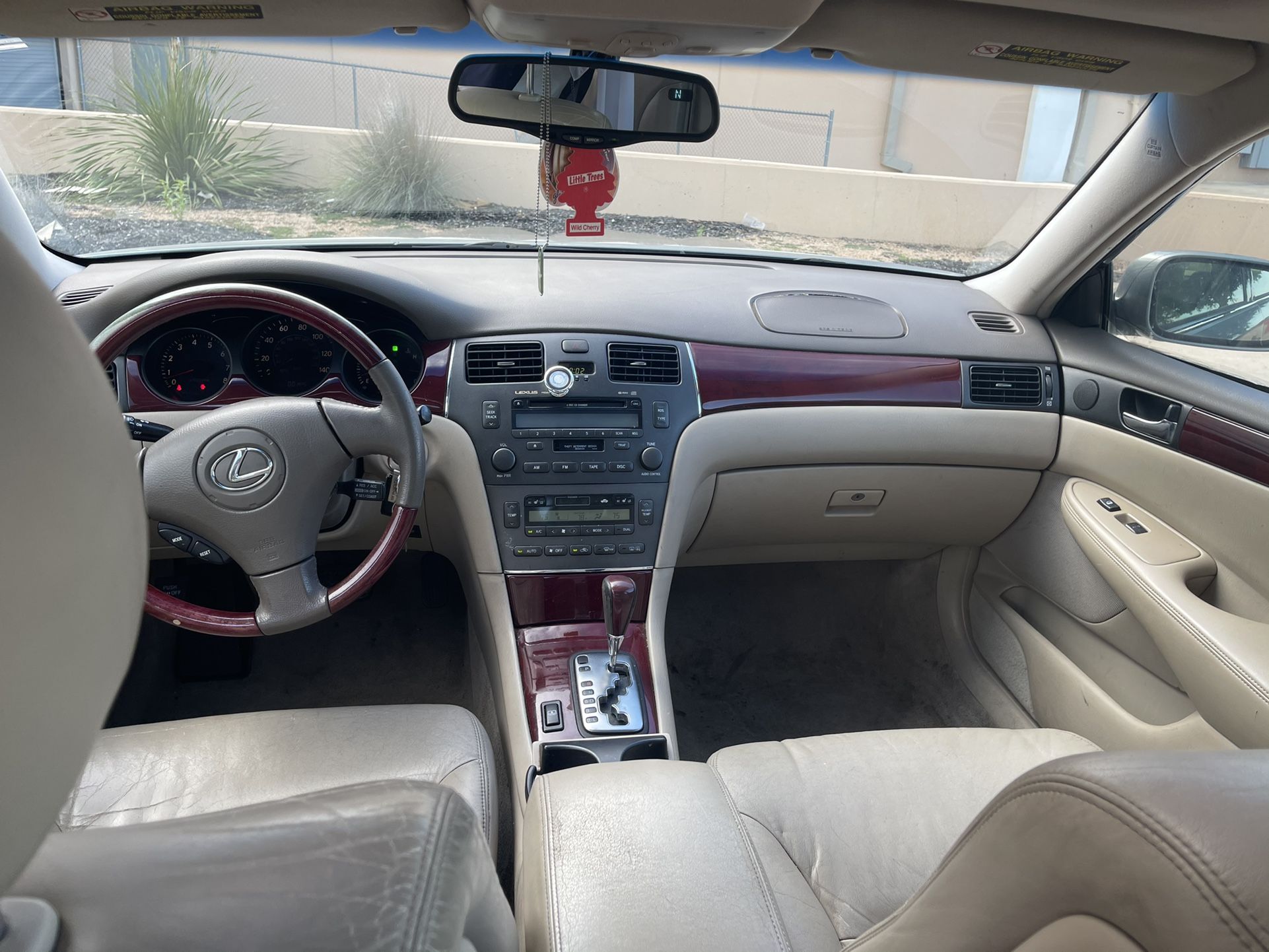 2004 Lexus ES