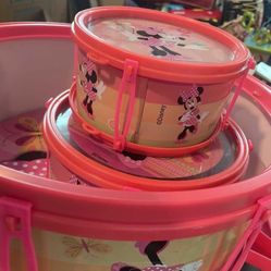 4 Minnie Mouse drums