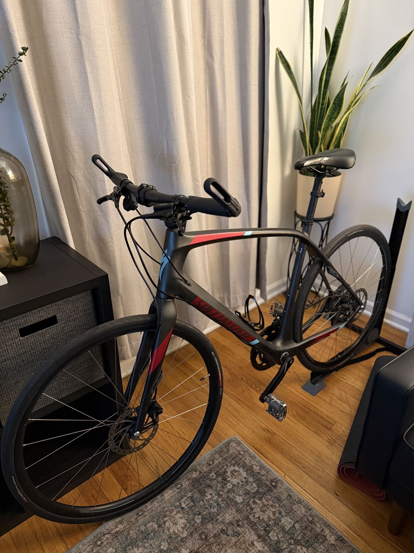 2017 Specialized Sirrus Sport Carbon