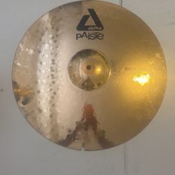 18 In Paiste Alpha Rich Crash Small Crack 