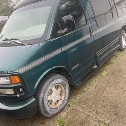 1999 Chevrolet Express