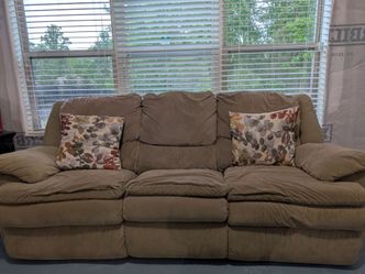 Comfortable Tan Sofa & Loveseat Set – Great for Basement, Family Room, or Theater Room