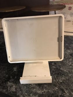 Square stand for iPad