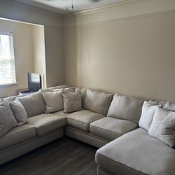 ✨ Tan Cream Sectional Sofa – Versatile & Spacious! ✨