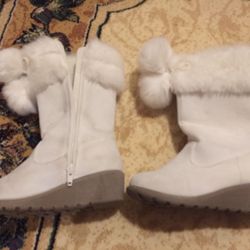 Girl Kids Shoes Swede Boots Size 1