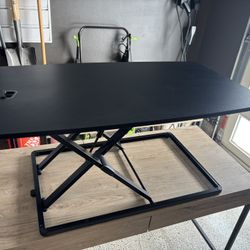 36” Desk Raiser 
