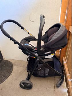 Graco Stroller combo / car seat w/ base & basinet