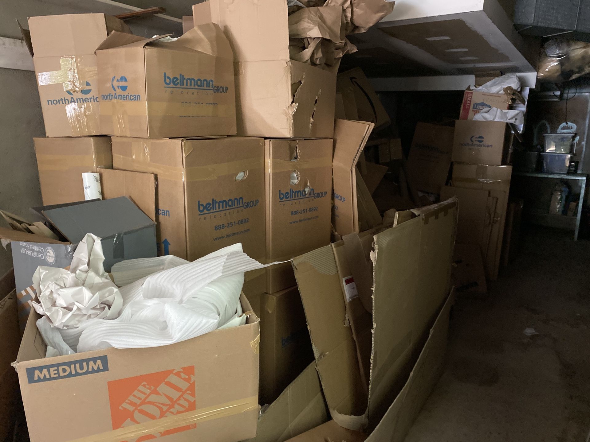 Free moving boxes/paper