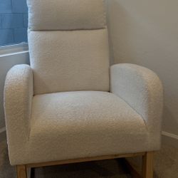 Nursing Chair - White Boucle Material 