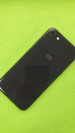 iPhone 8 IN BOX 64gb T-Mobile Unlocked